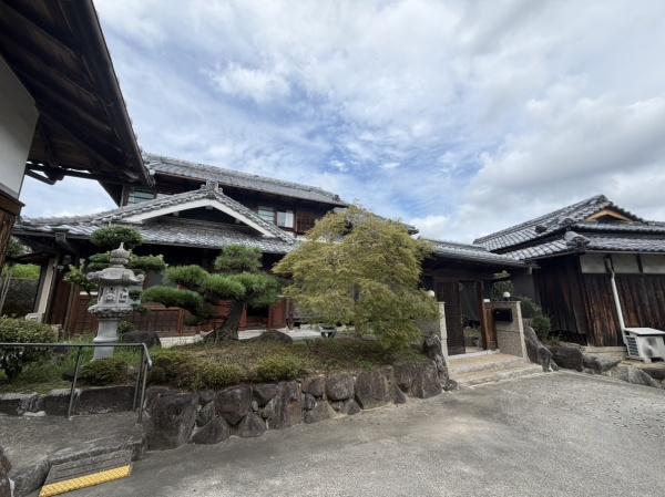 生駒市小明町の中古一戸建て