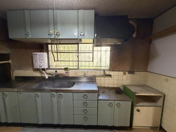 生駒市俵口町の中古一戸建て