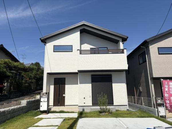 奈良市西大寺竜王町1丁目の新築一戸建