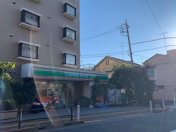 メセーヌ(ローソンストア100板橋蓮沼町店)