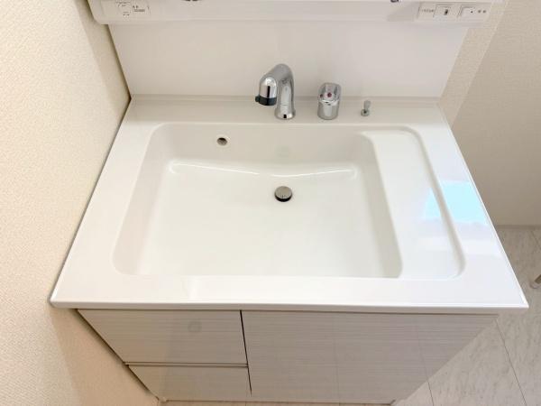 市川市若宮３丁目の新築一戸建