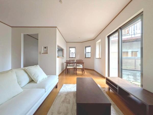 市川市東菅野３丁目の中古一戸建