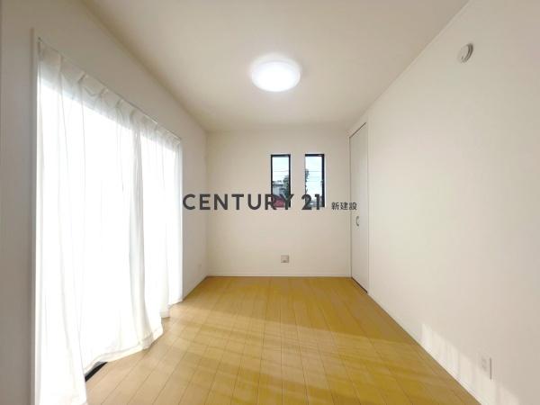 敷地約70坪　P3台　庭付き戸建　002