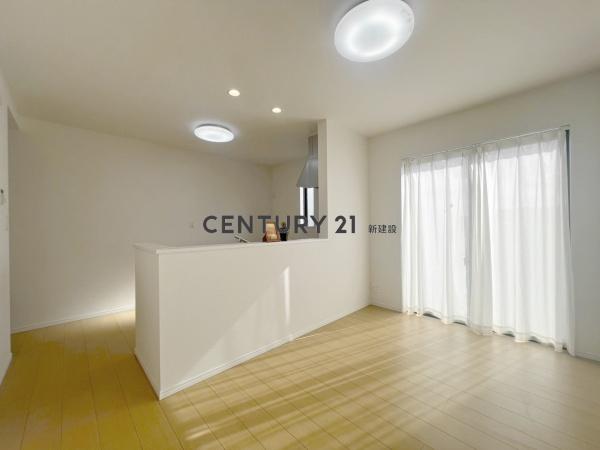 敷地約70坪　P3台　庭付き戸建　002