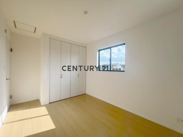 敷地約70坪　P3台　庭付き戸建　002