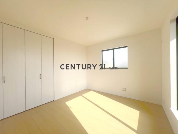 敷地約70坪　P3台　庭付き戸建　002