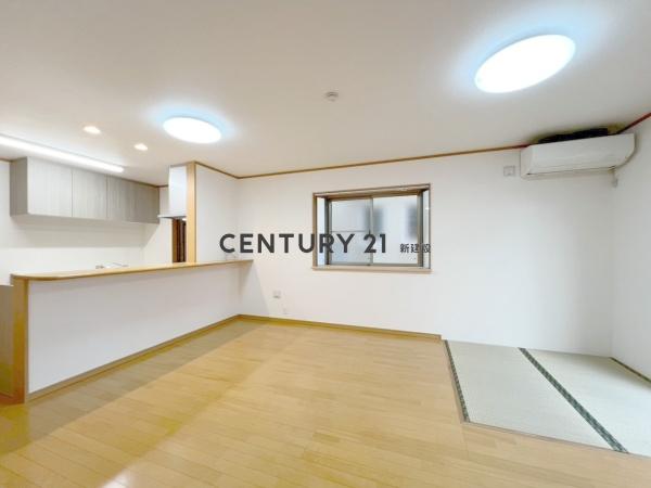 船橋市滝台1丁目の中古一戸建て(リビング)