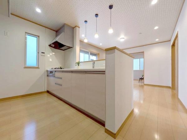 市川市若宮３丁目の中古一戸建て