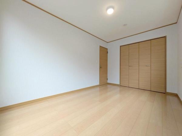 市川市若宮３丁目の中古一戸建て