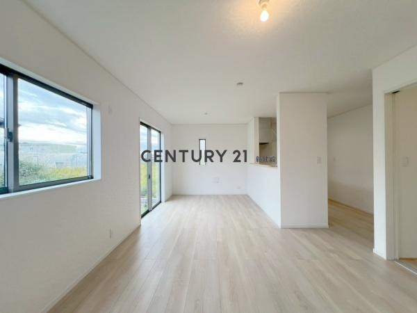 P2台　ルーフバルコニー　制震住宅　8　002