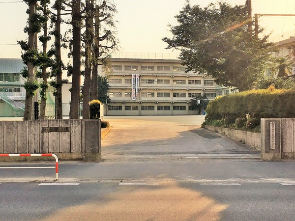 鎌ケ谷市東道野辺３丁目の中古一戸建て(鎌ケ谷市立第二中学校)