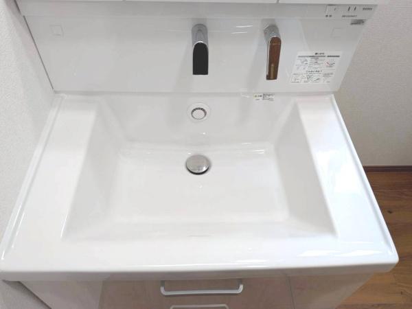 市川市若宮３丁目の中古一戸建て