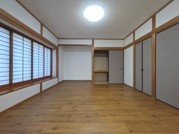 市川市若宮３丁目の中古一戸建て