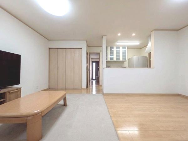 市川市若宮３丁目の中古一戸建
