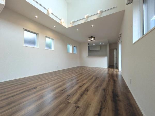 市川市曽谷８丁目の中古一戸建て