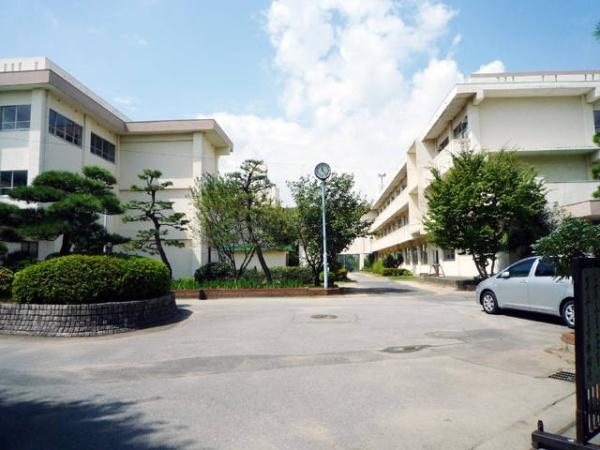 船橋市市場４丁目の新築一戸建(船橋市立宮本中学校)