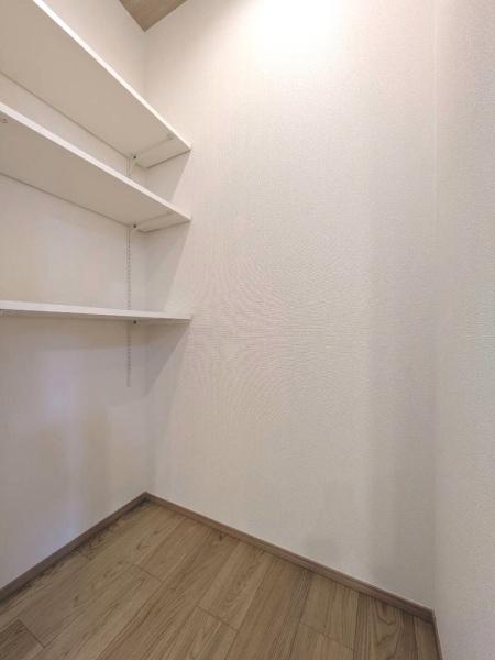市川市若宮３丁目の新築一戸建