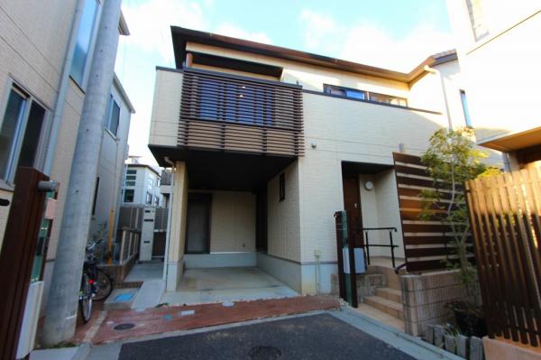さいたま市浦和区本太２丁目の中古一戸建