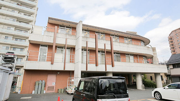 東寺尾マンション(徳田病院)