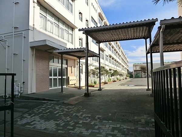 新築一戸建 1号棟(横浜市立新田中学校)