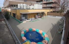ロイヤルシャトー片倉町(ココファン・ナーサリー片倉)