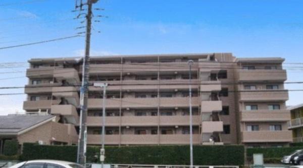 ロイヤルシャトー片倉町