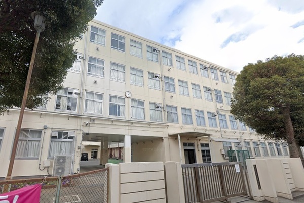 上郷西ヶ谷団地(横浜市立上郷中学校)