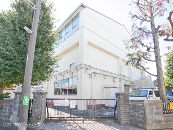 北寺尾5丁目6号棟(横浜市立旭小学校)