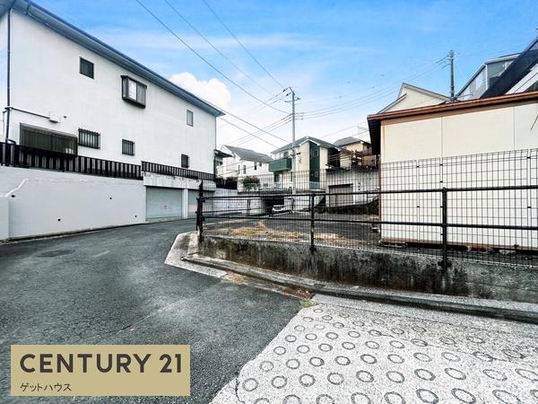 横浜市鶴見区梶山２丁目の土地