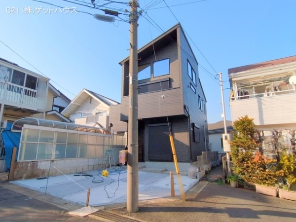 横浜市港北区下田町624　1棟1号棟