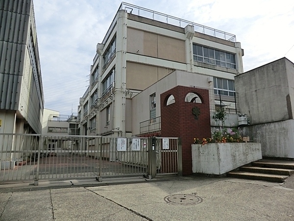新築一戸建(横浜市立中尾小学校)