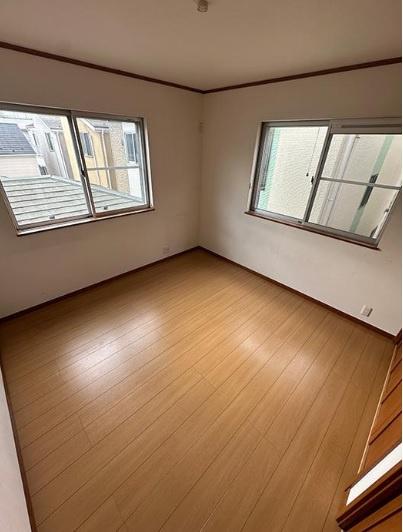 横浜市鶴見区朝日町１丁目の中古一戸建て