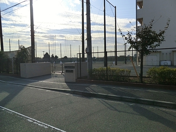新築一戸建 2号棟(横浜市立東山田中学校)