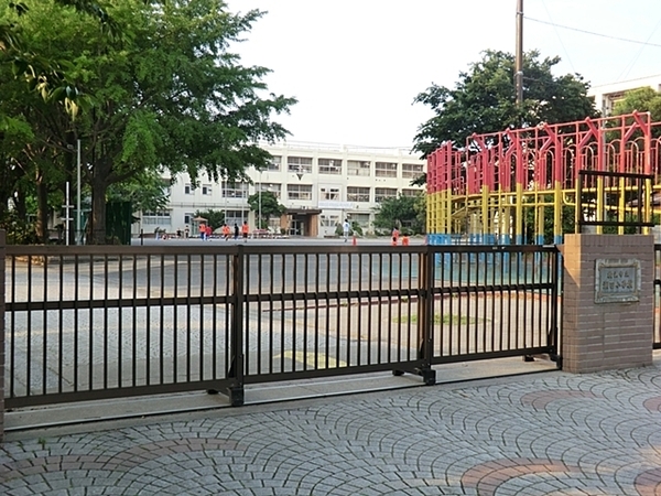 ルイシャトレ鶴見ウエストコート(横浜市立潮田小学校)