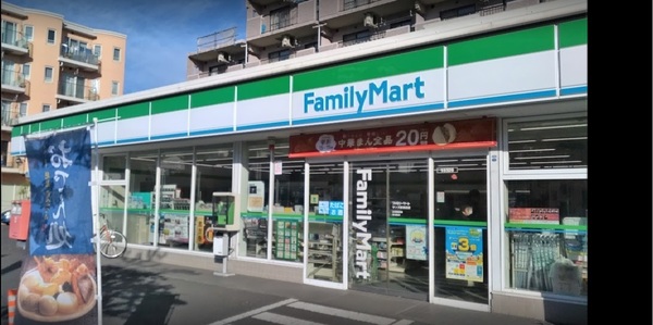 クリオ綱島十番館(ファミリーマートサンズ新吉田店)