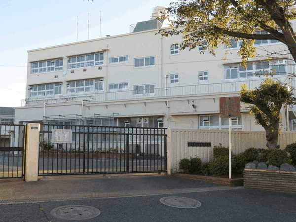 横浜市泉区中田北1丁目の土地(横浜市立中田中学校)