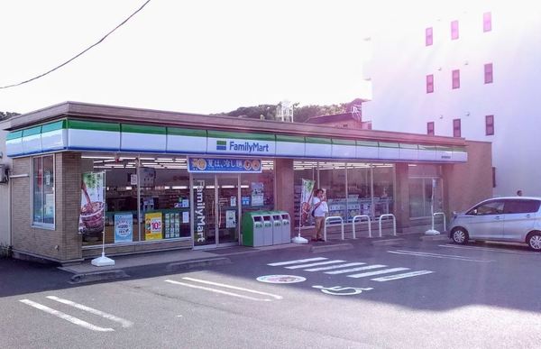 横浜市鶴見区東寺尾1丁目の中古一戸建て(ファミリーマート横浜東高校前店)