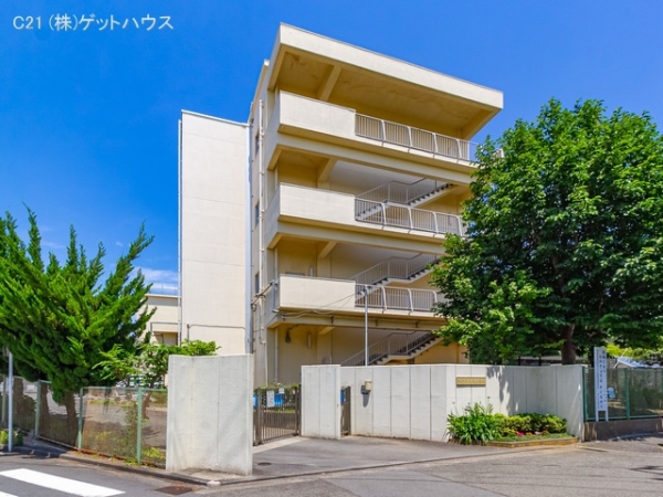 横浜市港北区大倉山6丁目の土地(横浜市立太尾小学校)