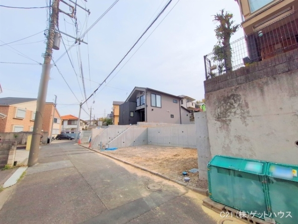 横浜市鶴見区梶山１丁目の土地