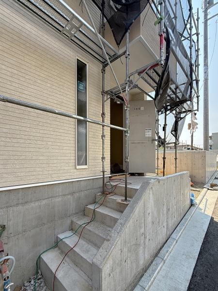 新築一戸建 A棟(玄関)