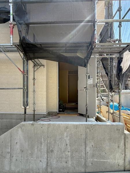 新築一戸建 A棟(玄関)