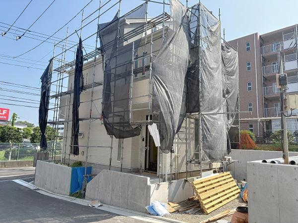 新築一戸建 A棟(前面道路含む現地写真)