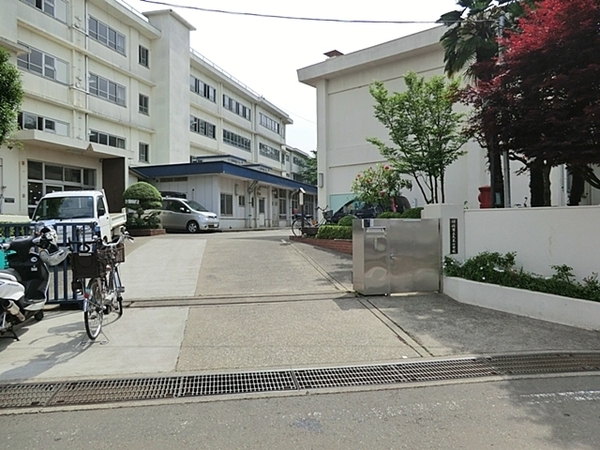 新築一戸建(川崎市立久末小学校)