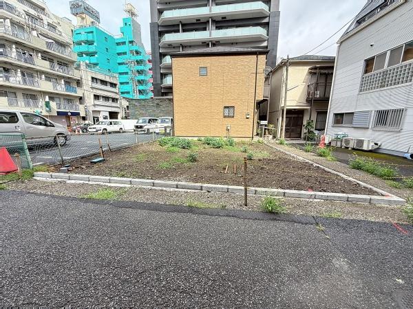 横浜市鶴見区鶴見中央５丁目の土地