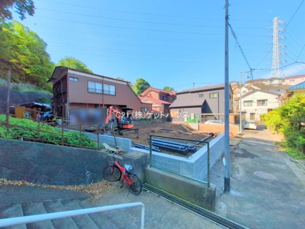 横浜市鶴見区駒岡３丁目の新築一戸建
