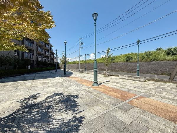 ルイシャトレ新横浜ガーデンスクウェア