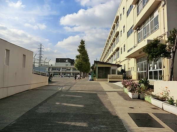 ライオンズマンション日吉第8(横浜市立日吉南小学校)