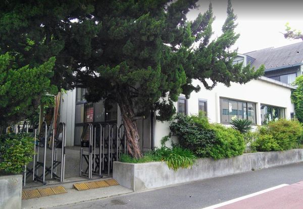 横浜市鶴見区栄町通２丁目の中古一戸建て(鶴見平和幼稚園)