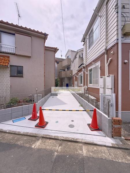 新築一戸建(駐車場)