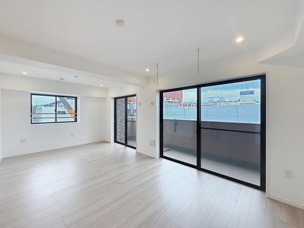 モアグランデ新横浜北(リビング)